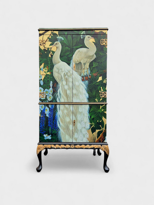 The Rise of Sustainable Luxury: Why Upcycled Furniture Is the New Statement Piece